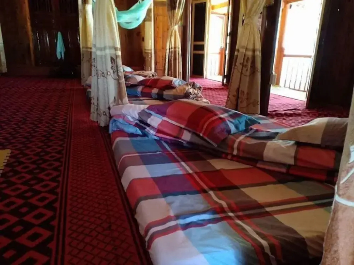 Yen Nhu Guesthouse - Hostel