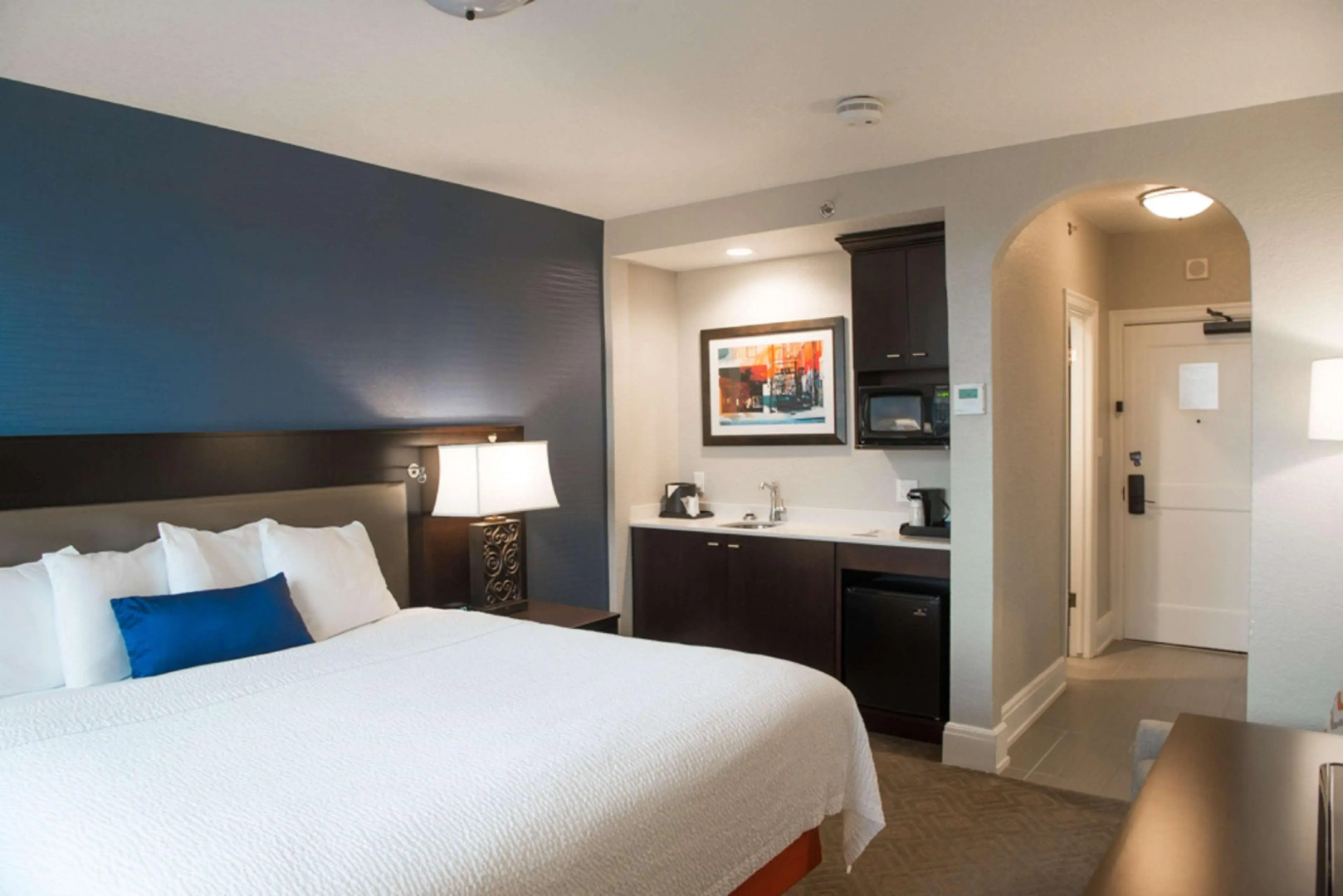 Hotel Alex Johnson Rapid City, Curio Collection by Hilton