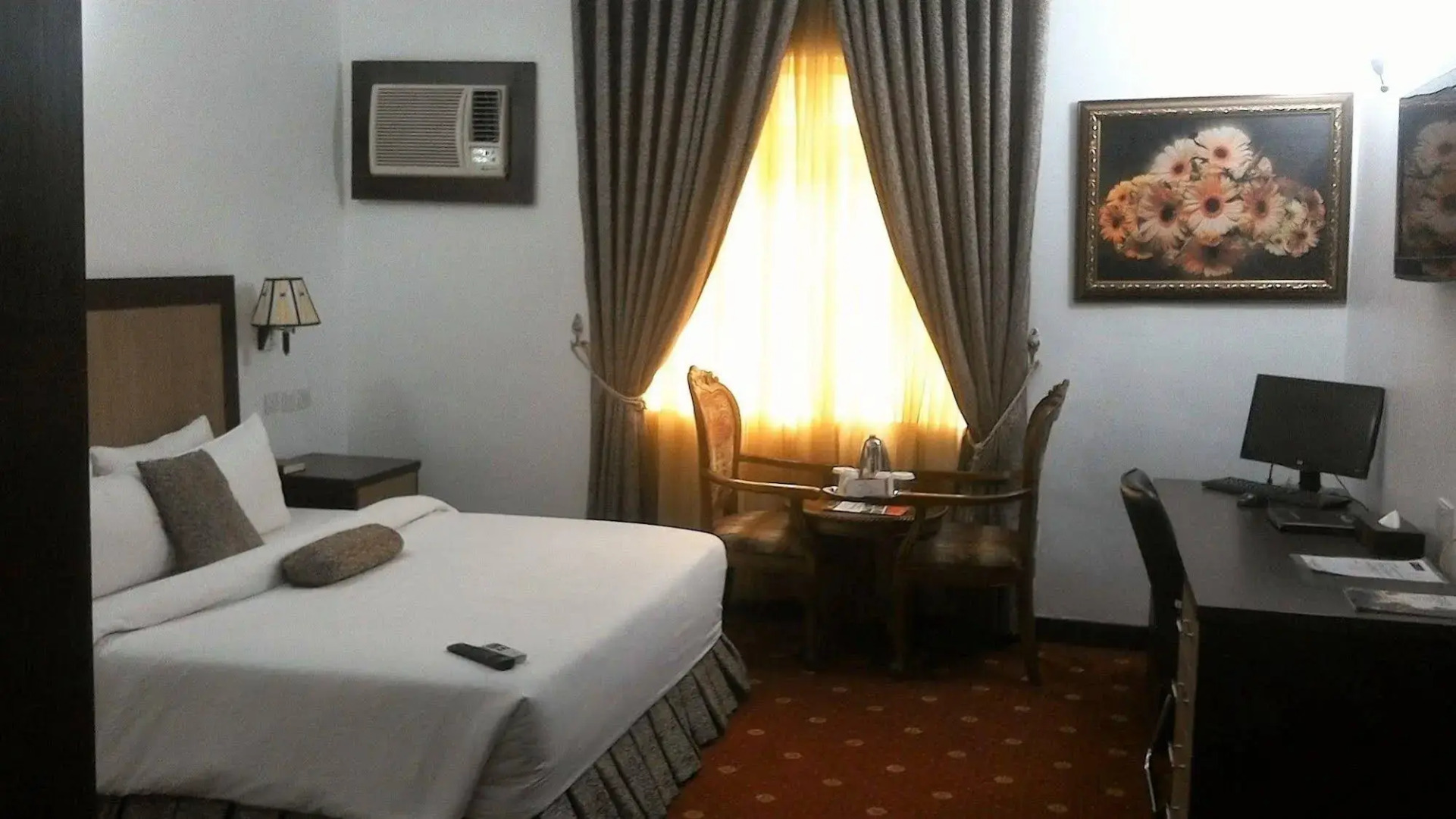 Immaculate Suites & Apartments