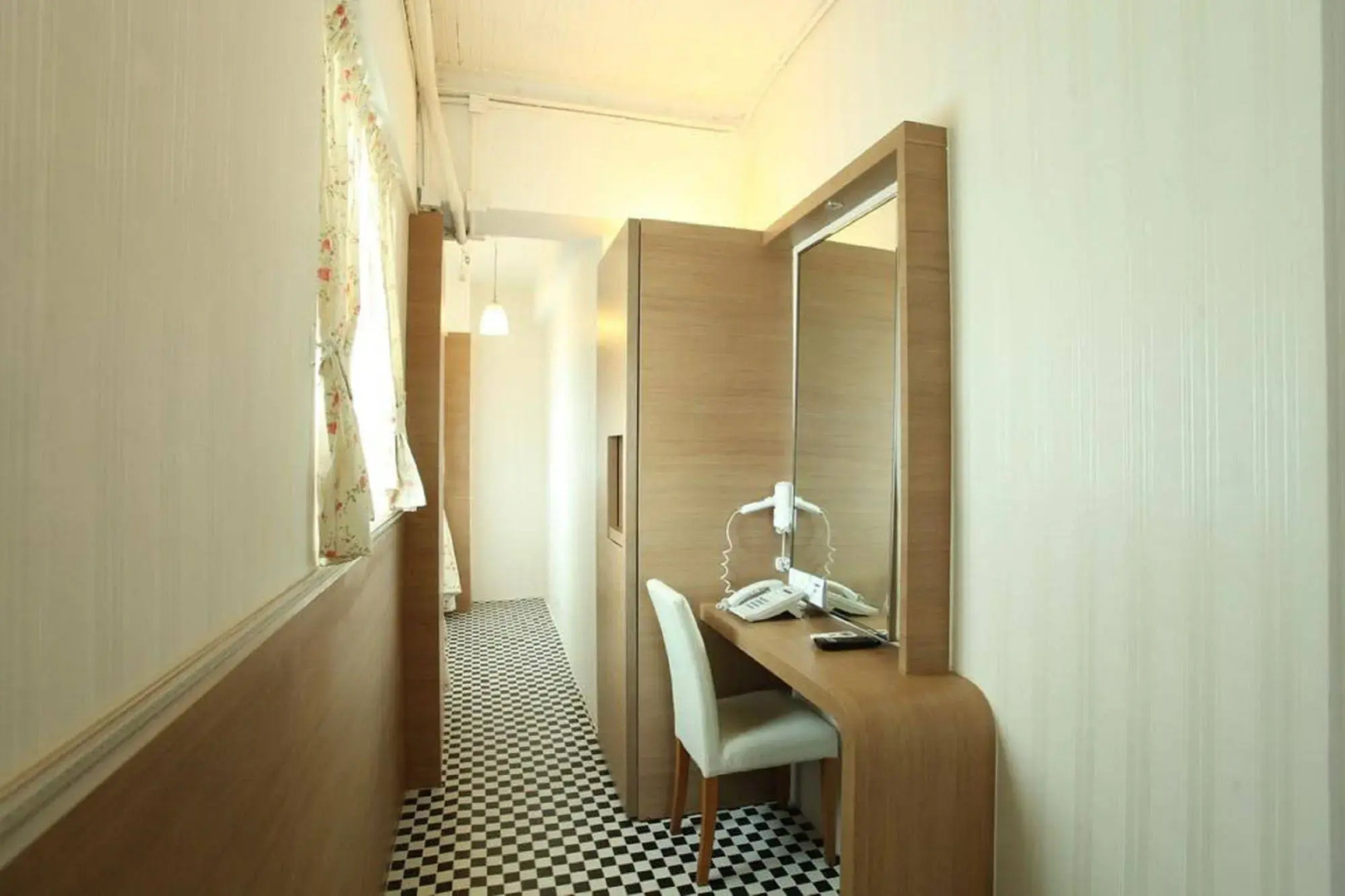 Bridal Tea House Hotel To Kwa Wan