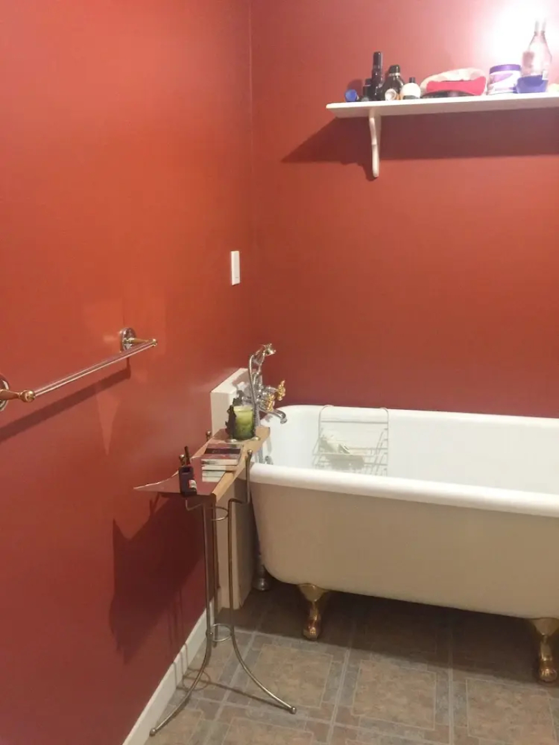 Chalet With 2 Bedrooms in Mashteuiatsh, With Wonderful Lake View