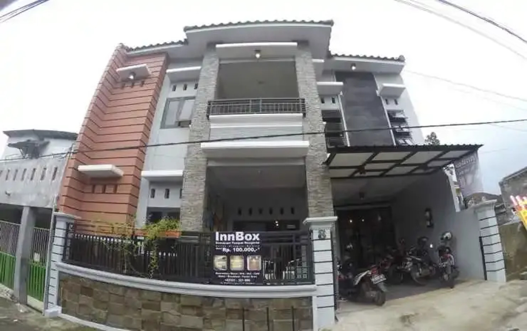 InnBox Capsule Hotel