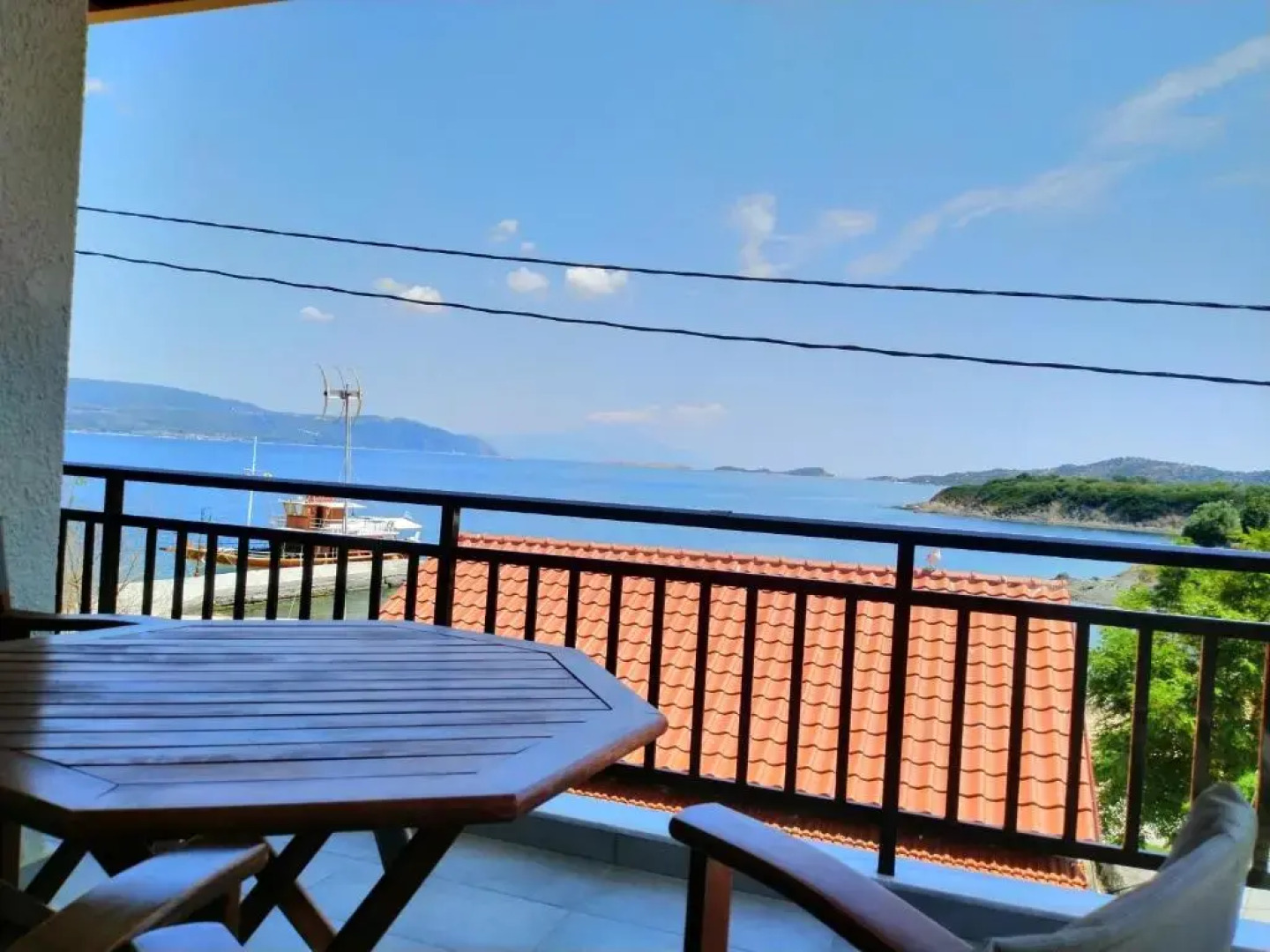 Gianni's Apartment By The Sea