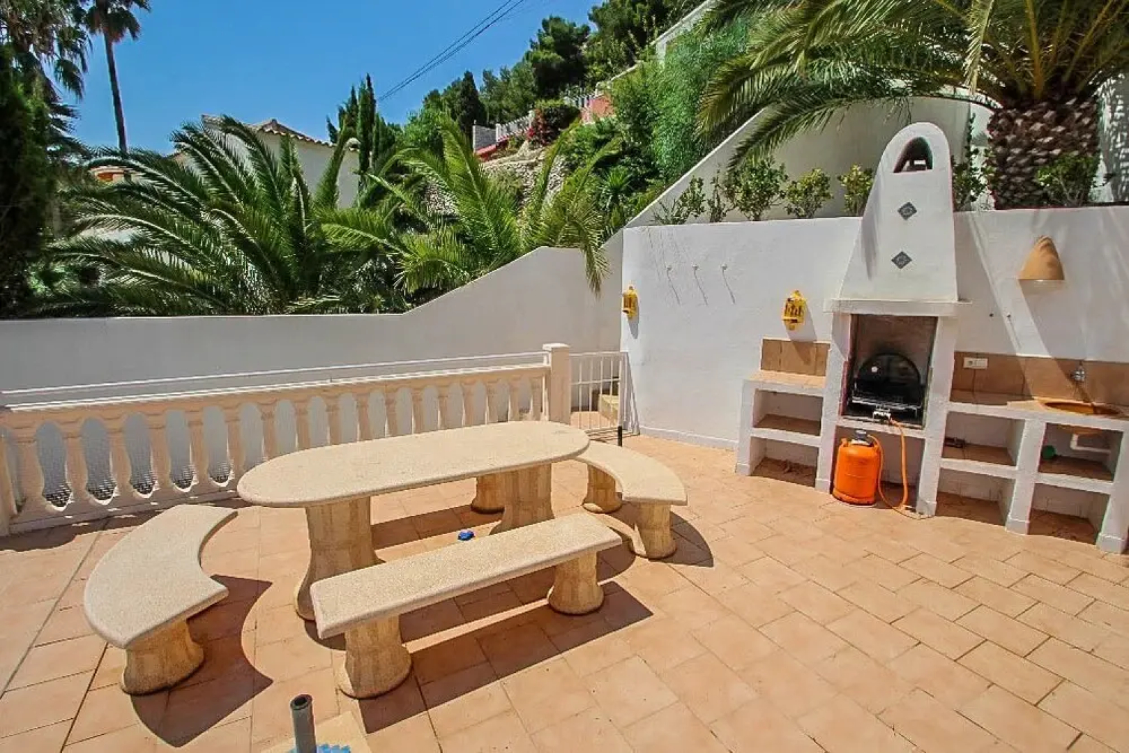Suerte - sea view villa with private pool in Moraira