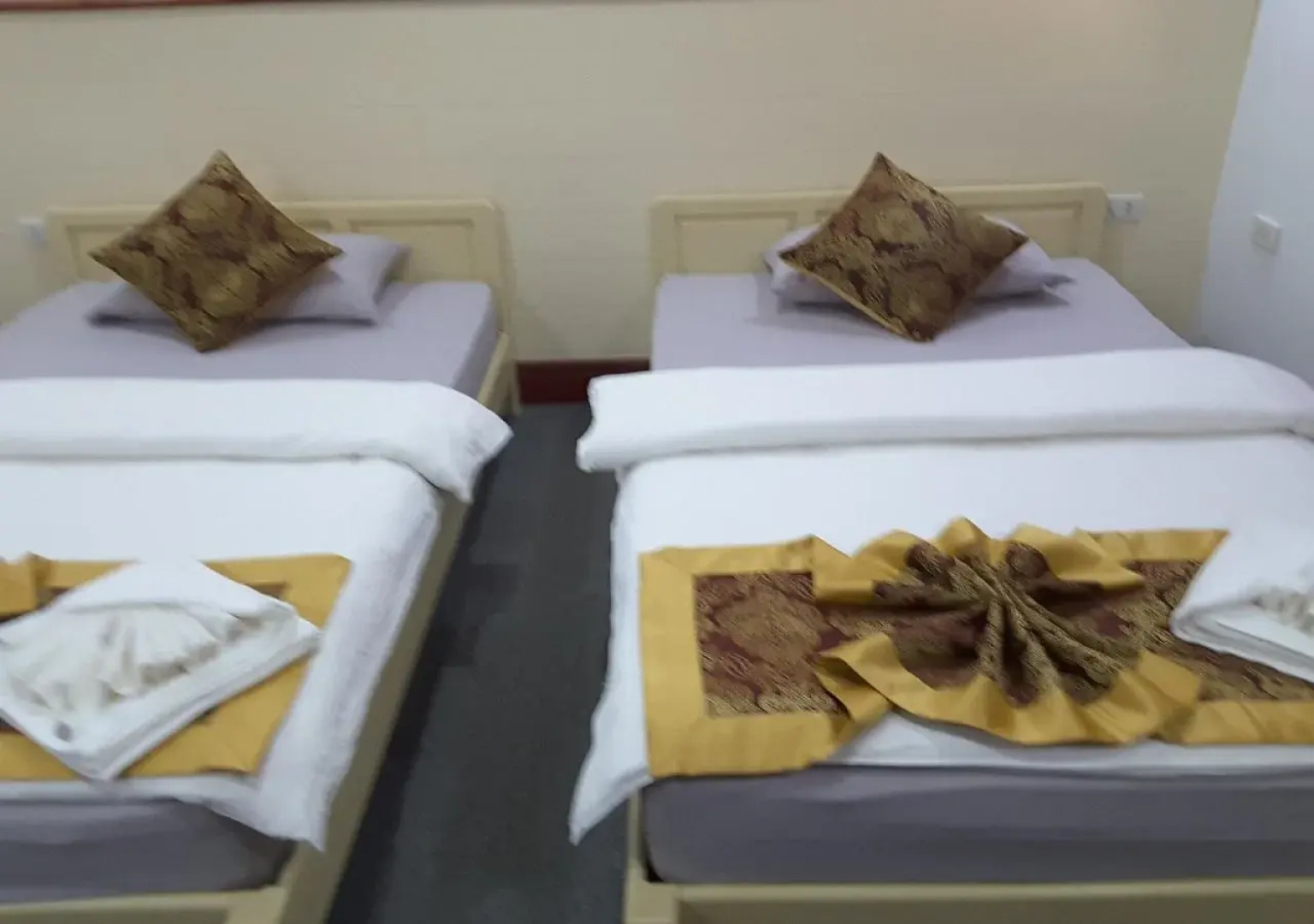 The Kong Lo View Hotel and Resort