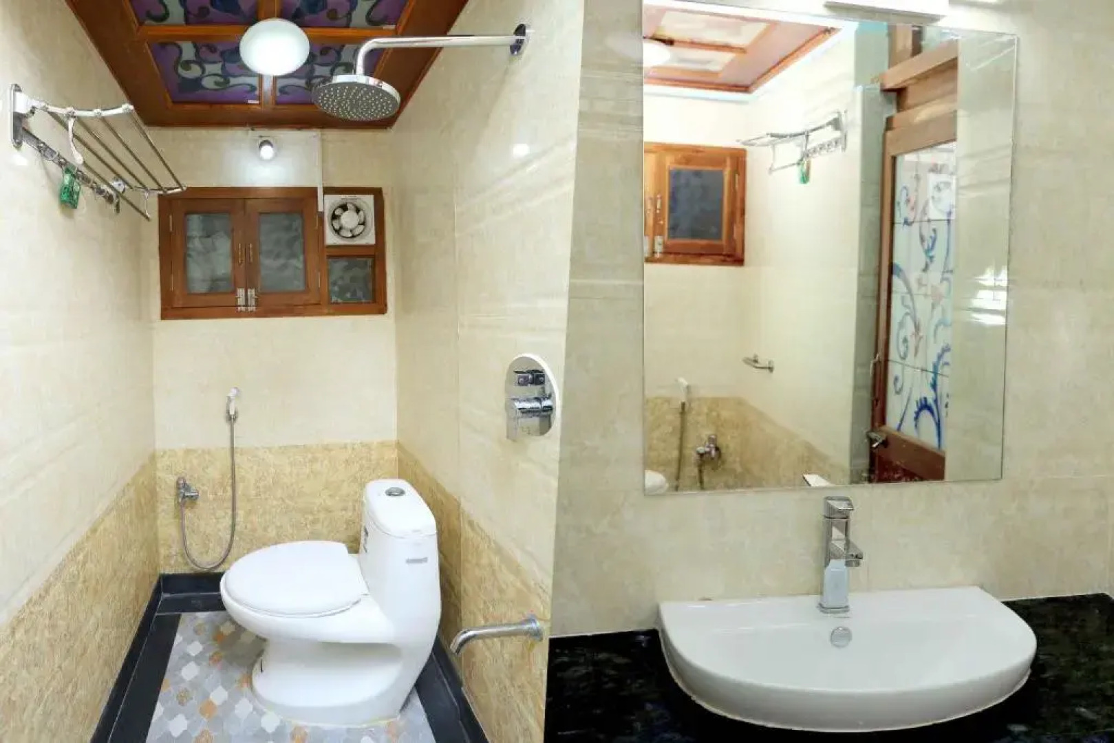 Hotel Shri Swarna's Palace