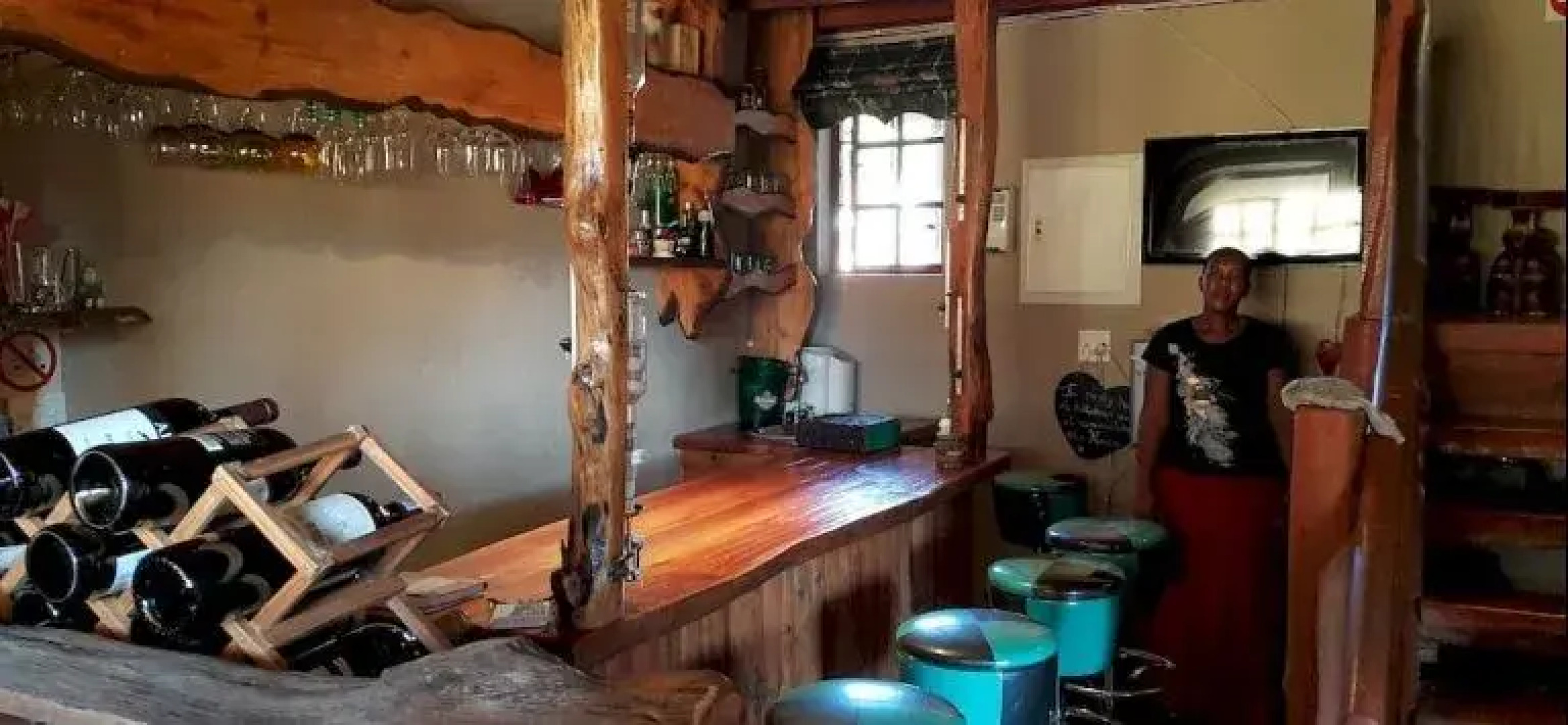 Insimbi Bed  Breakfast