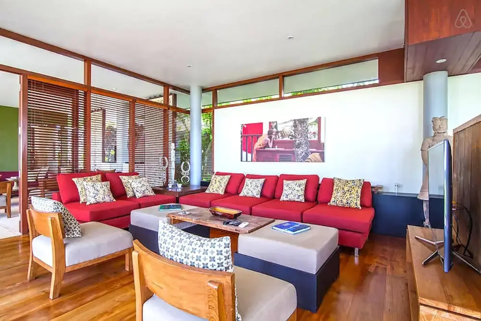 The Colonnade by Exotiq Villa Holidays