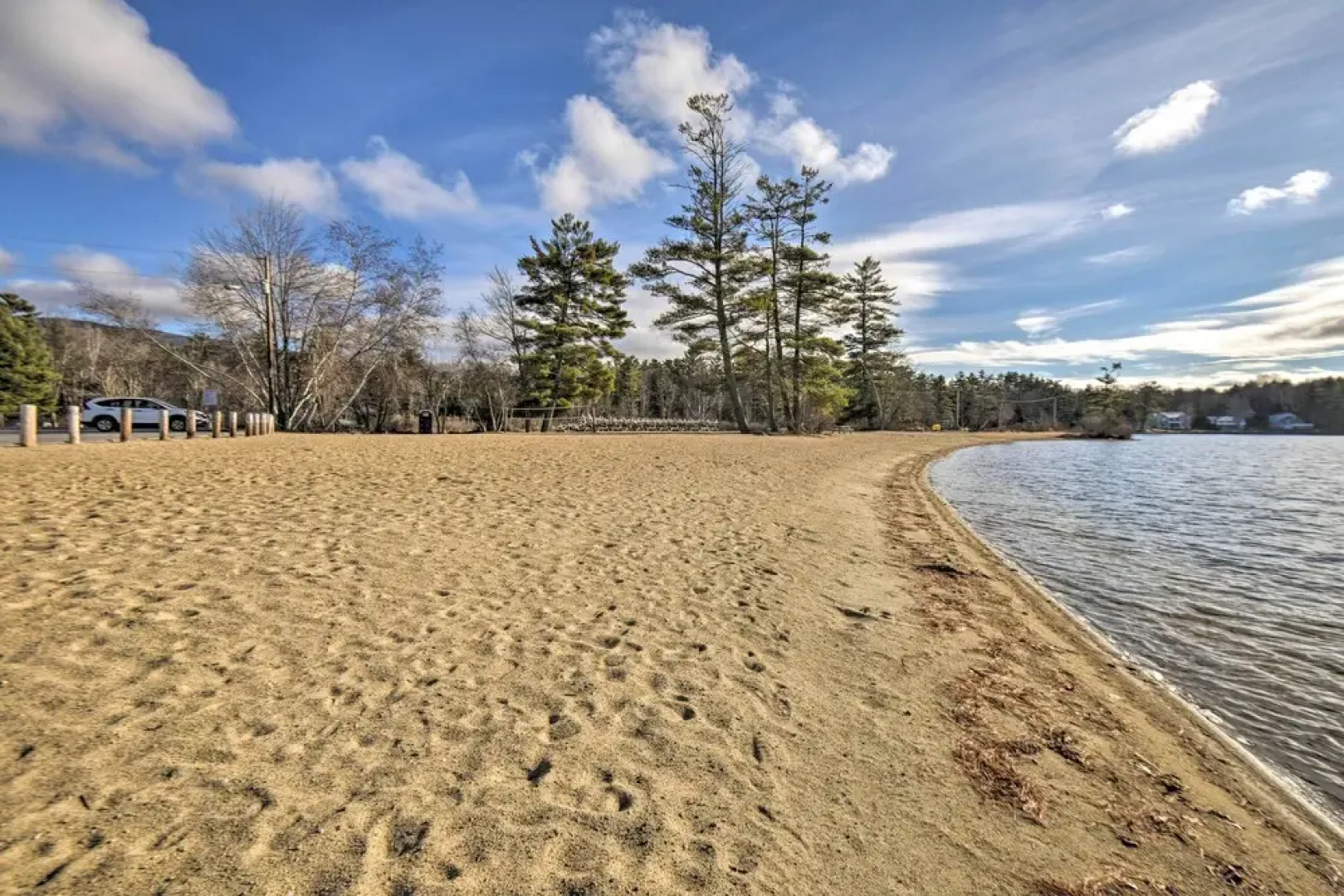 Lake Winnipesaukee Getaway w/ Private Beach Access