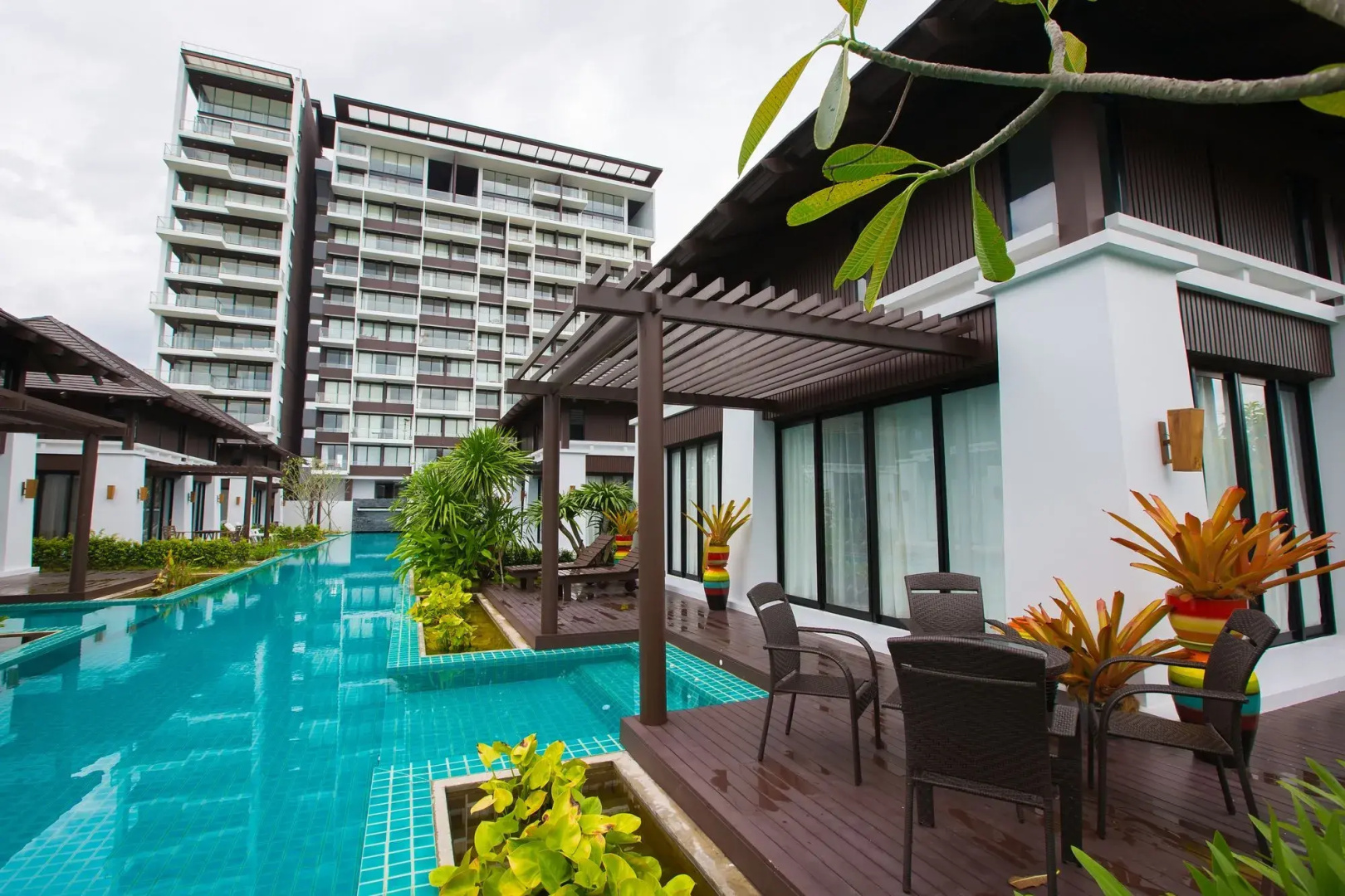 The Oriental Beach Resort