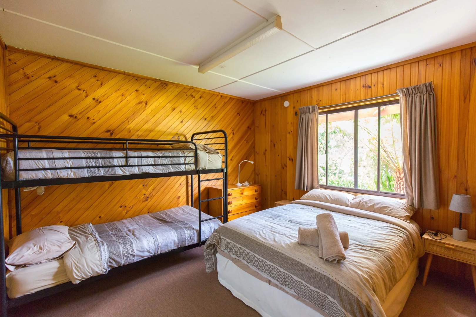 Wonboyn Cabins & Caravan Park