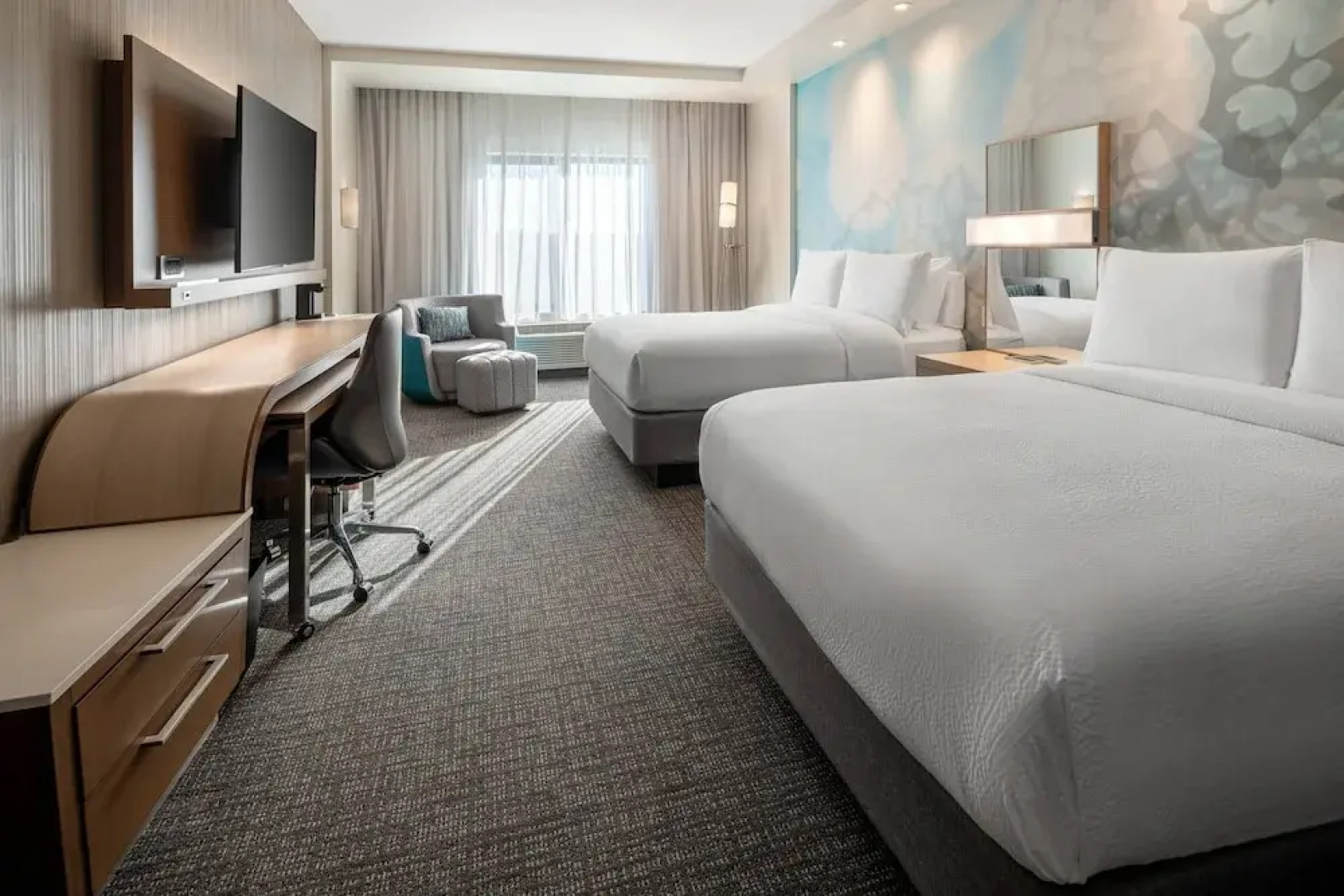 Courtyard Petaluma Sonoma County