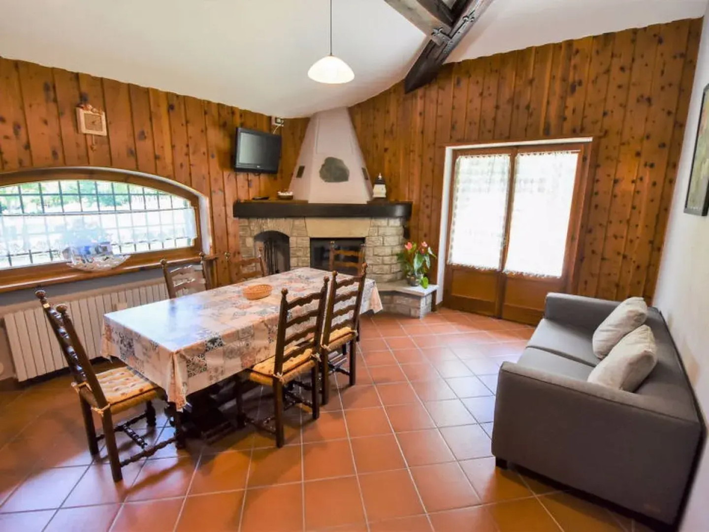 Maison Pro de Solari 28750