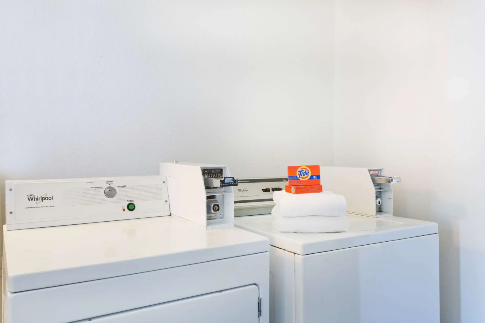 Super 8 Lexington Park/California Area