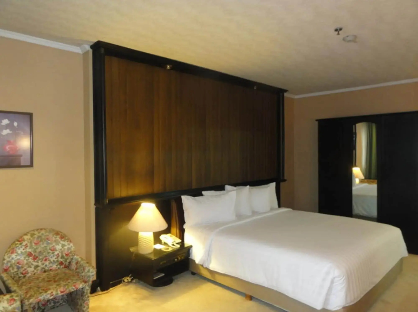 Regent's Park Hotel