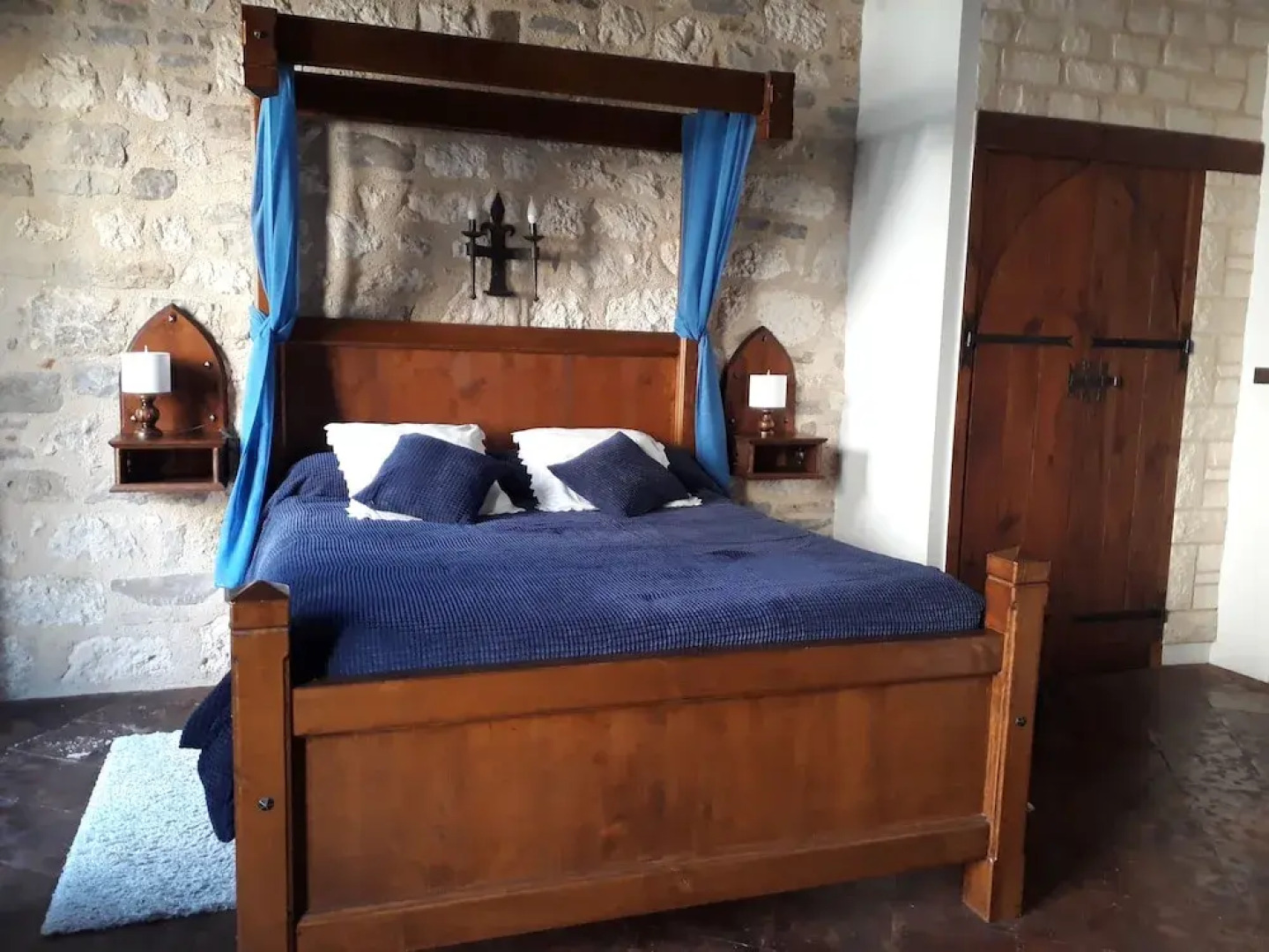 LEscuelle des Chevaliers