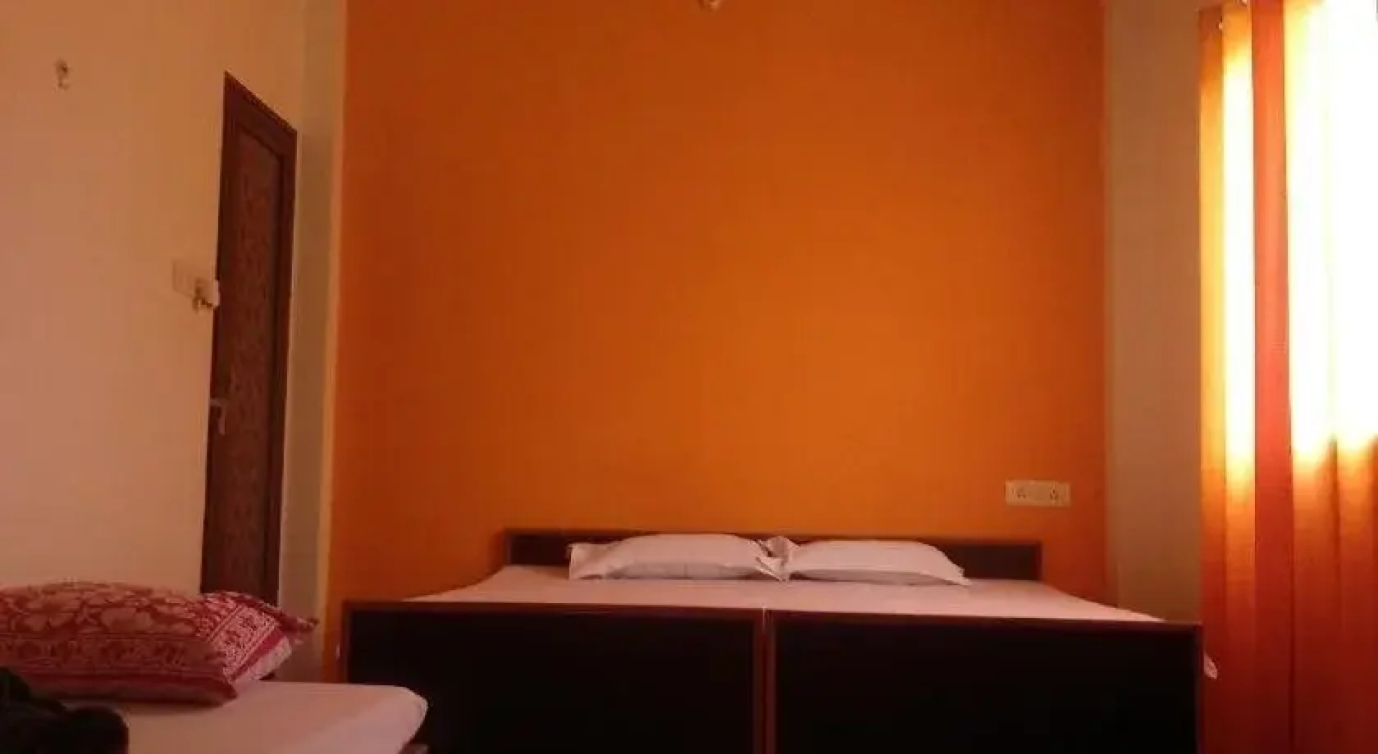 Banaras Paying Guest House