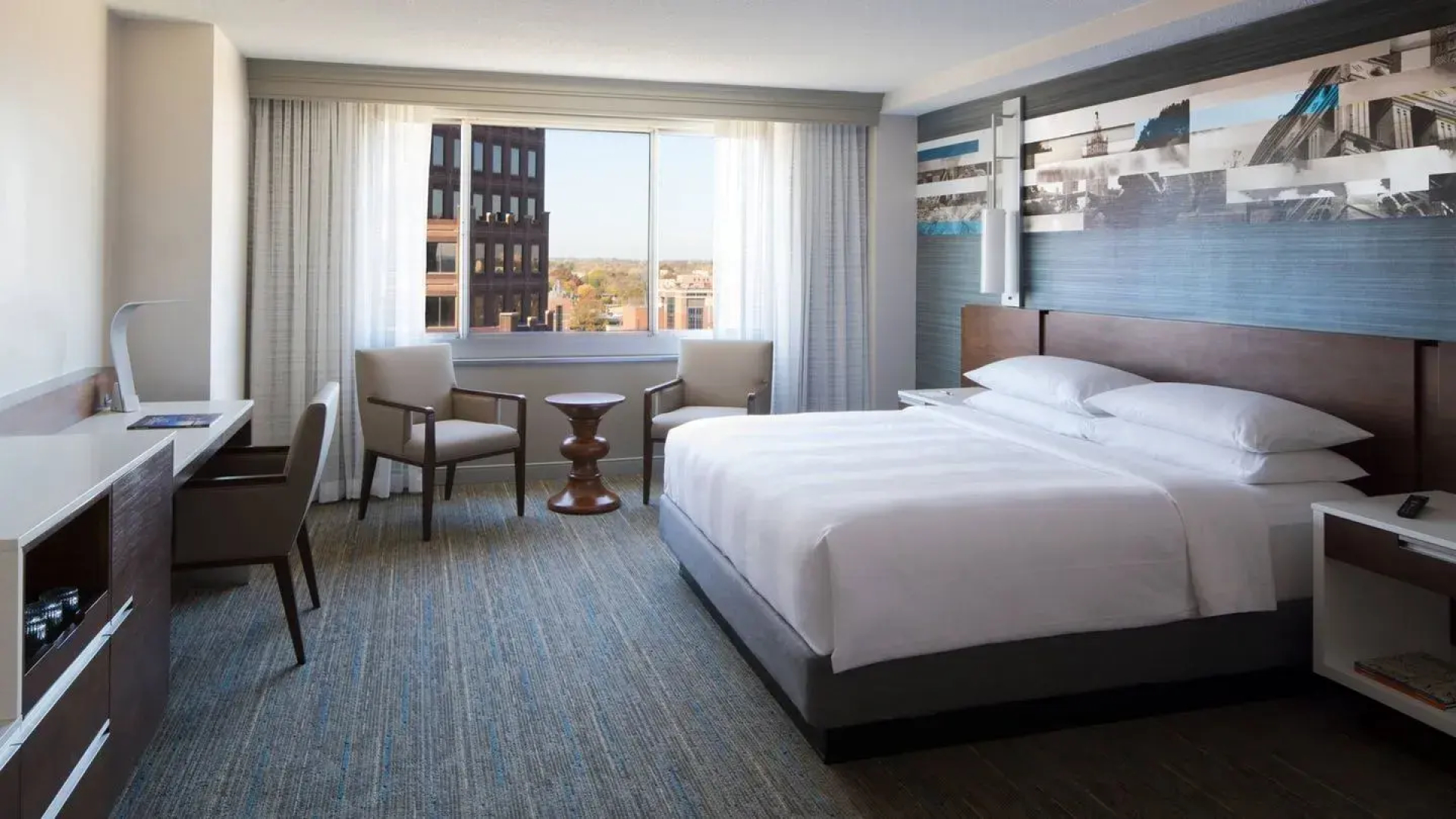 Kansas City Marriott Country Club Plaza