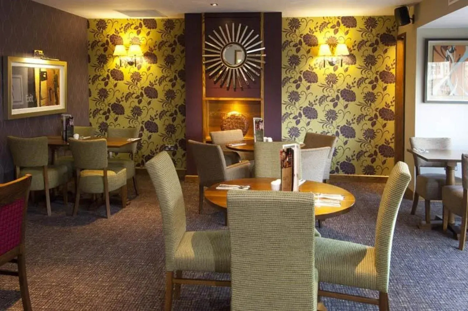 Premier Inn Widnes