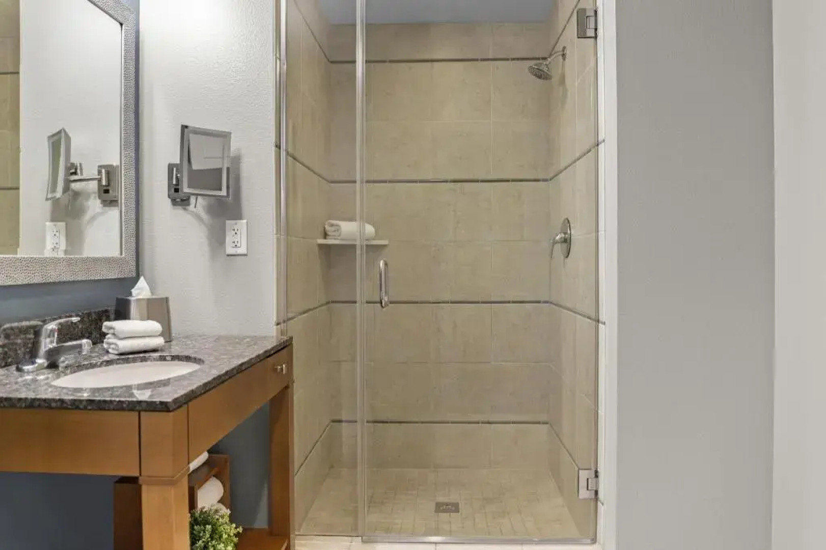 Club Wyndham Desert Blue