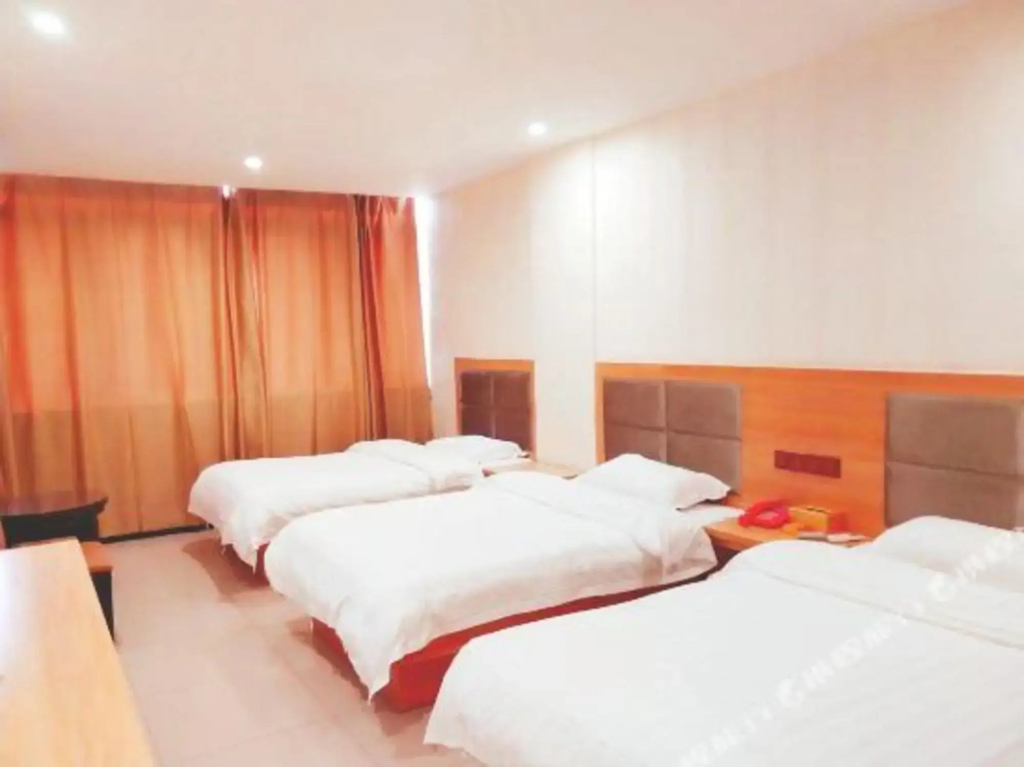 Junyi Chain Hotel (Yudu Hongqi Avenue)