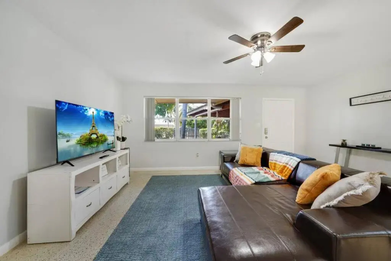 Lake House 2 in Davie