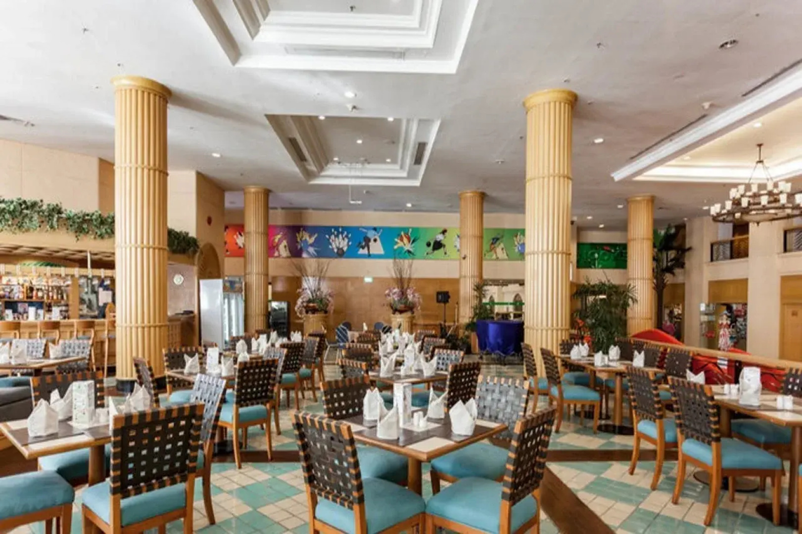 Jomtien Palm Beach Hotel And Resort