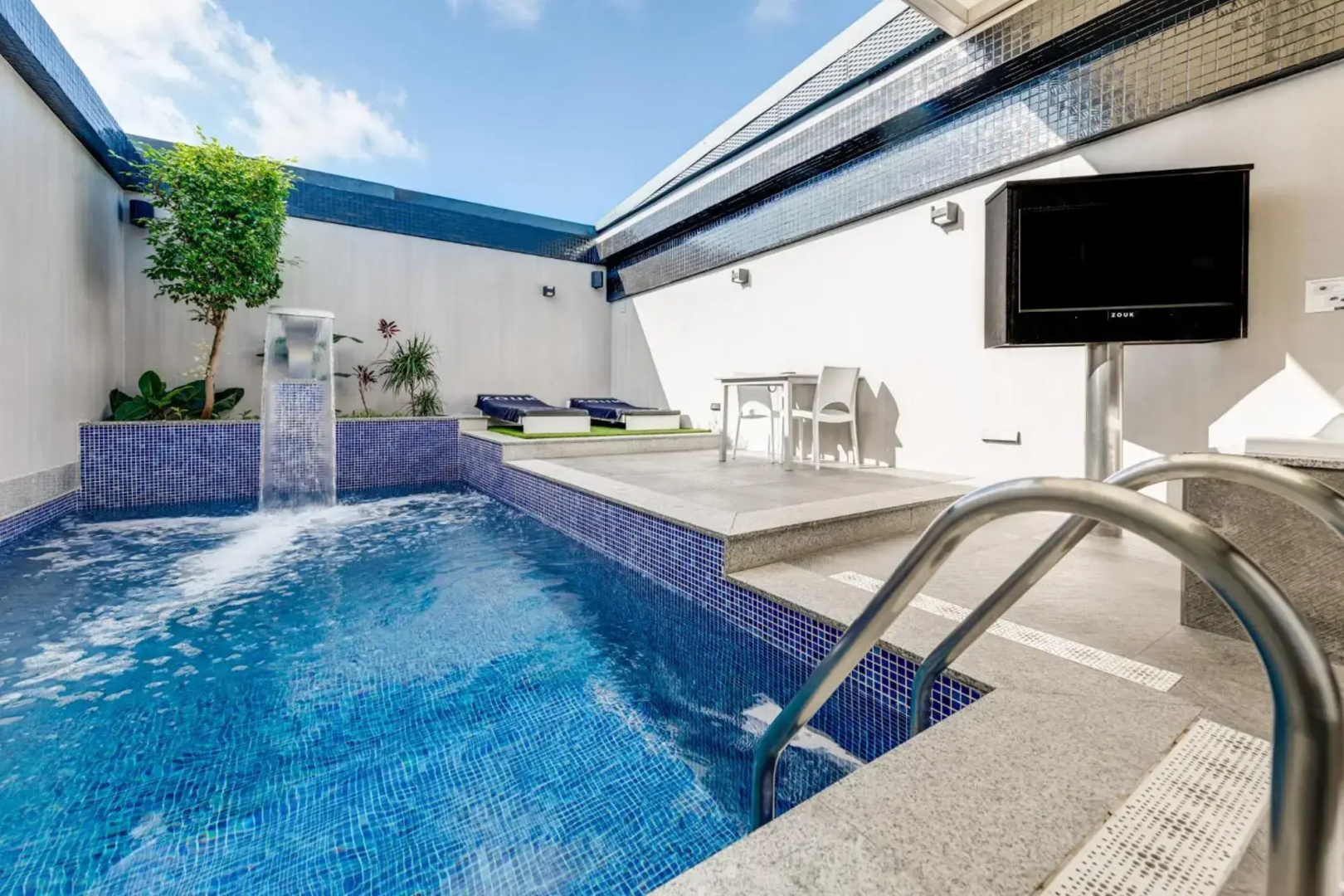 Zouk Hotel - Adults Only