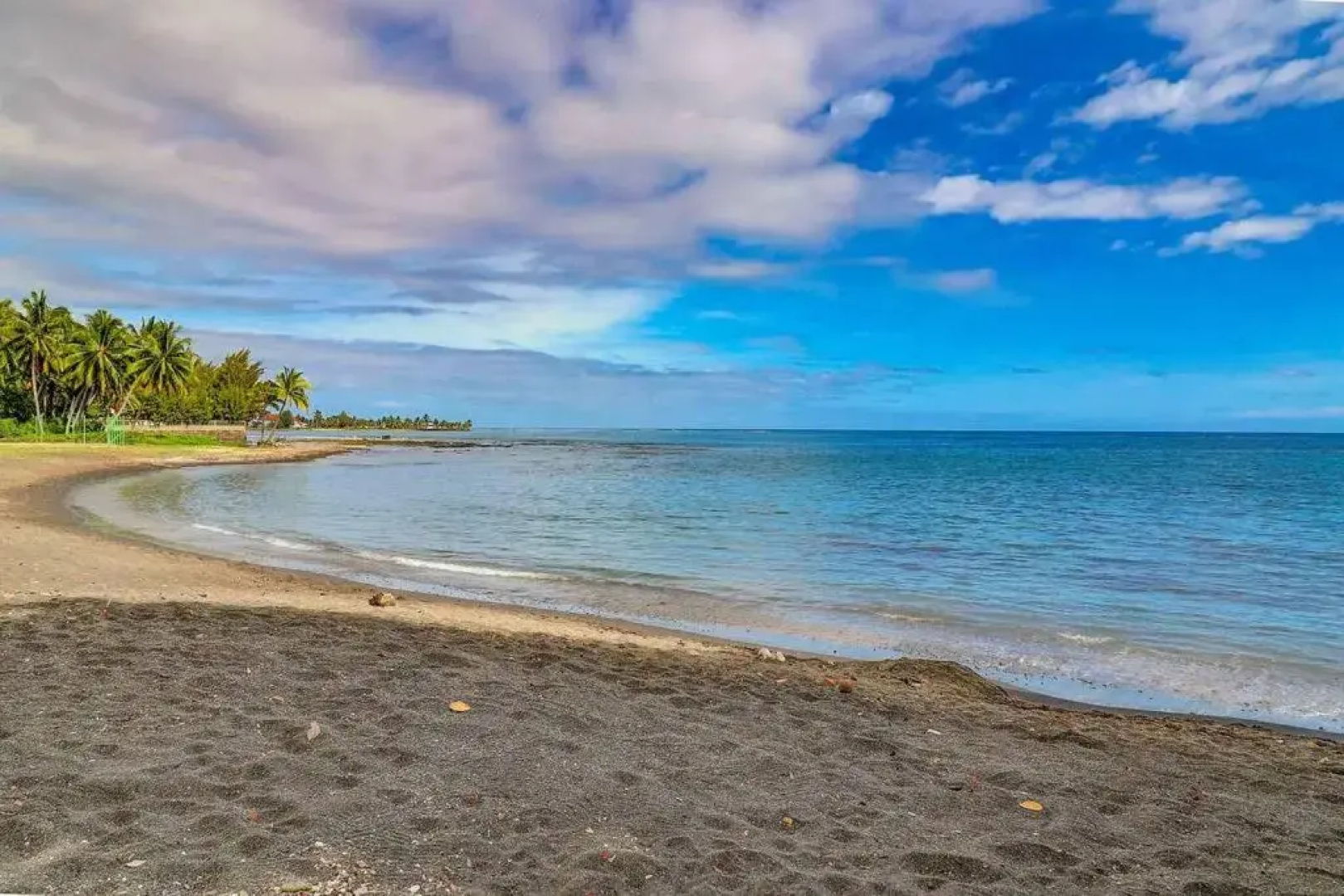 Tahiti beach house