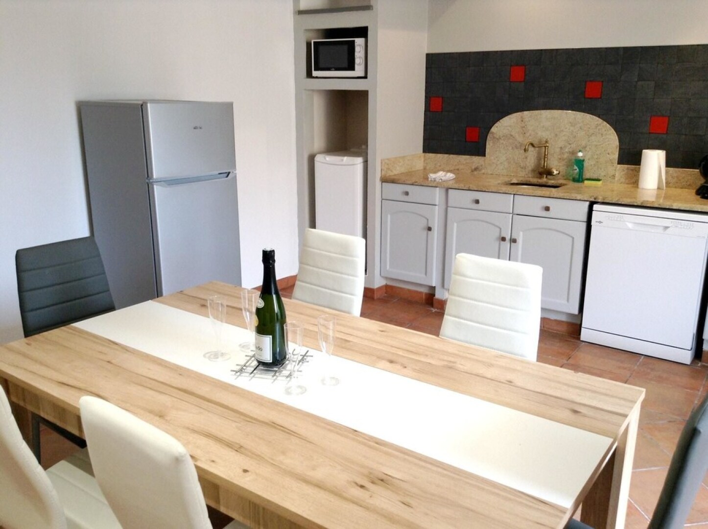 Apartment With 3 Bedrooms in Couffoulens, With Wonderful City View, Fu