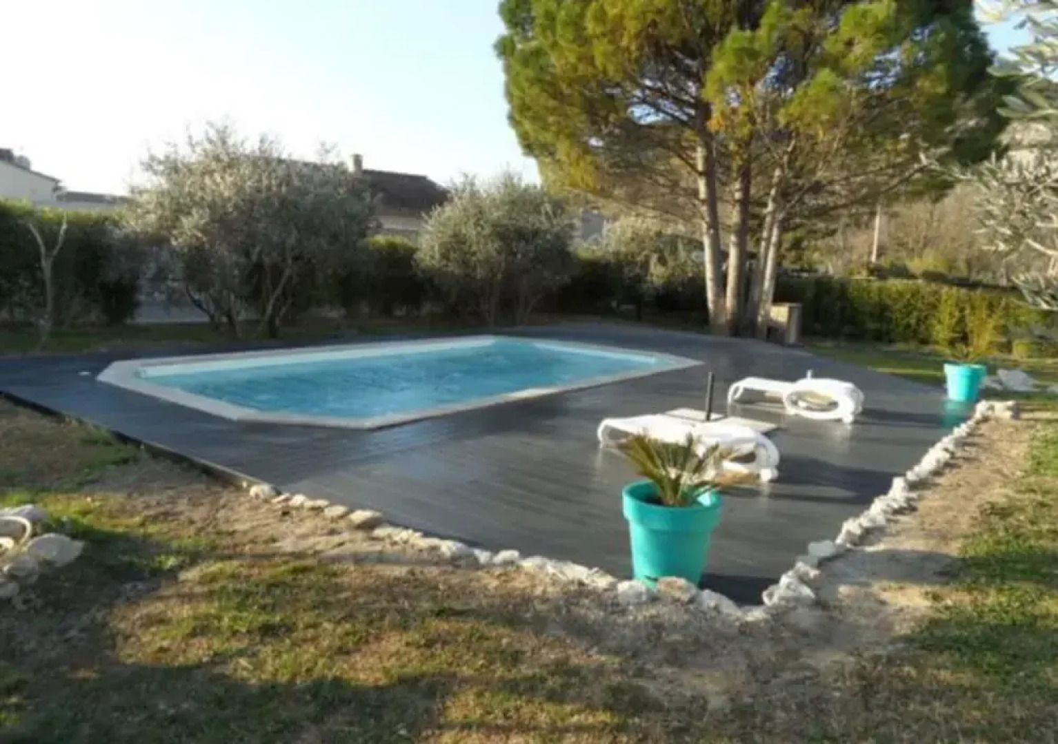 Apartment With 3 Bedrooms in Noves, With Wonderful Mountain View, Shared Pool, Enclosed Garden