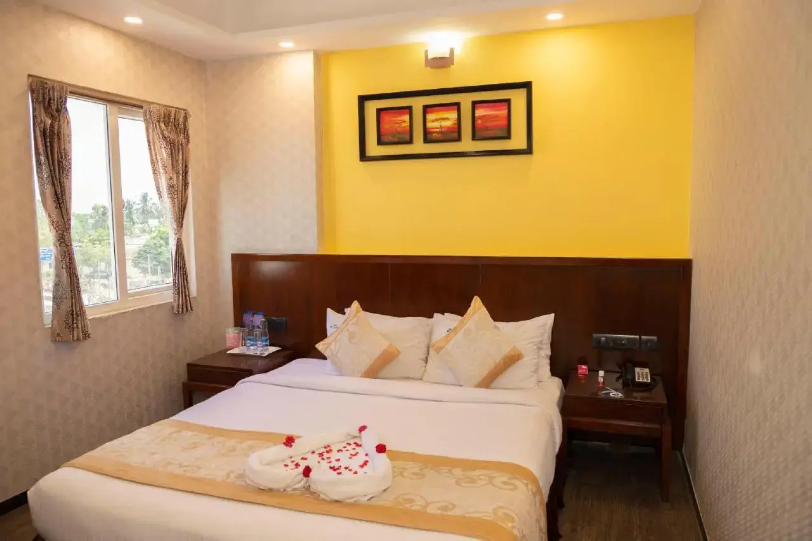 Vits By Spree Hotels Le Pebble