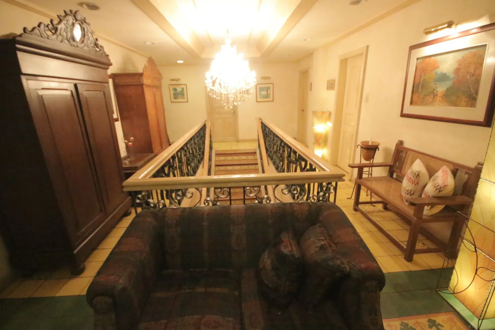 Roxas President's Inn