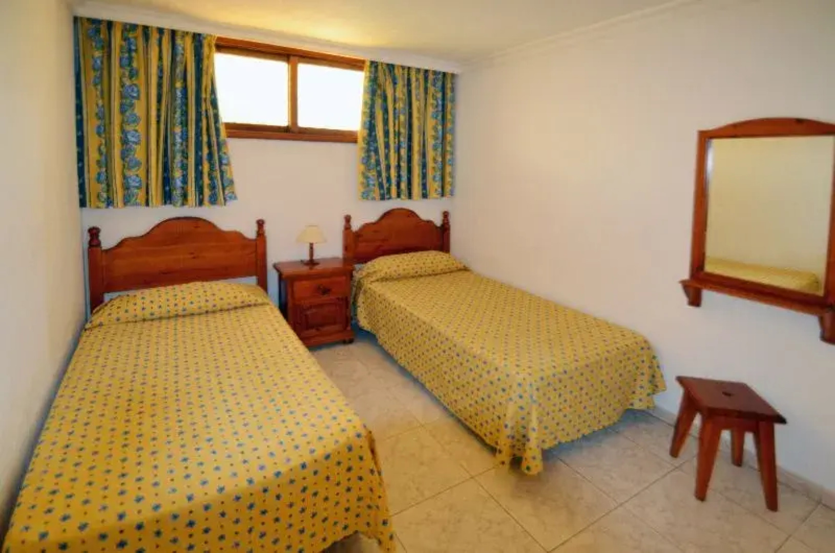 Apartamentos Los Juncos II