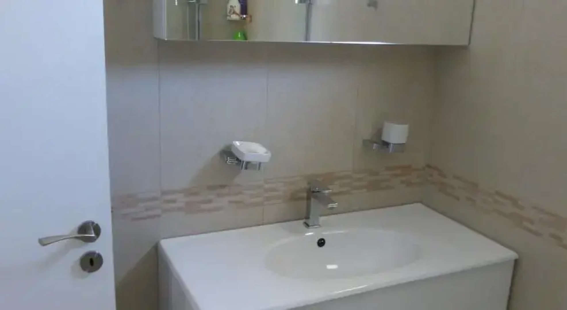 Villa in Complex Elegance