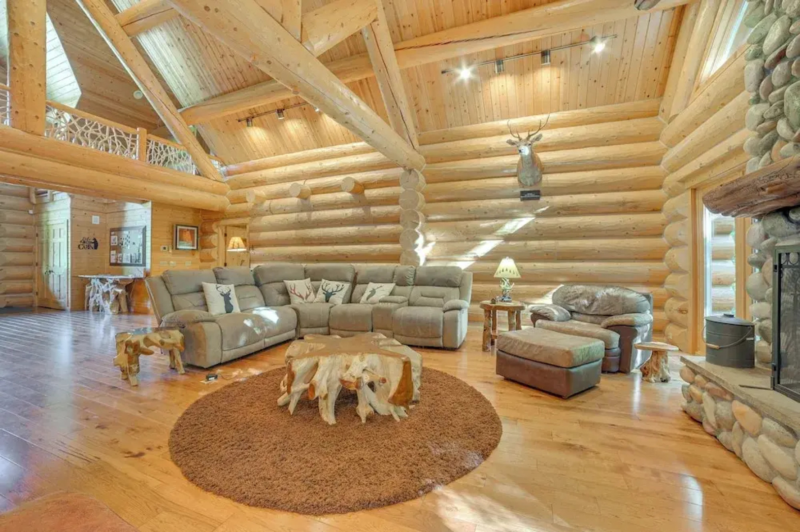 14 Mi to Slopes: Lodge on 104 Acres in Boyne City