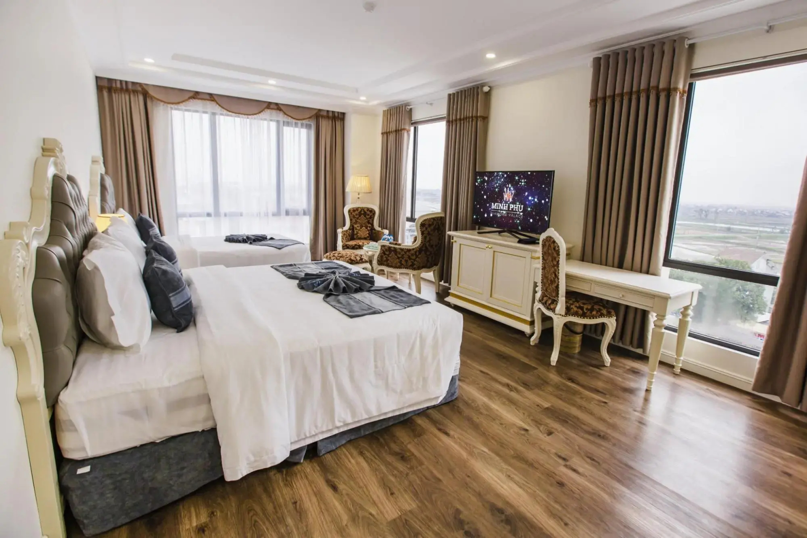 Minh Phu Diamond Palace hotel