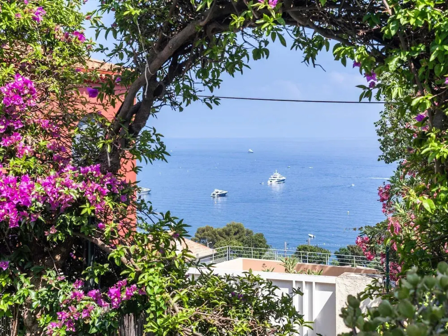 Semi-detached Villa With Private Pool and Sublime Views, 400 Meters From the sea