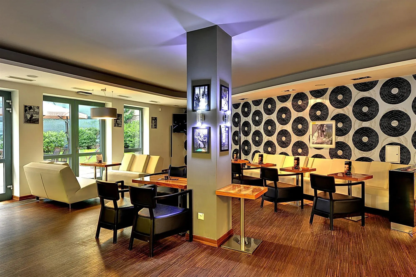 St. Joseph ROYAL REGENT