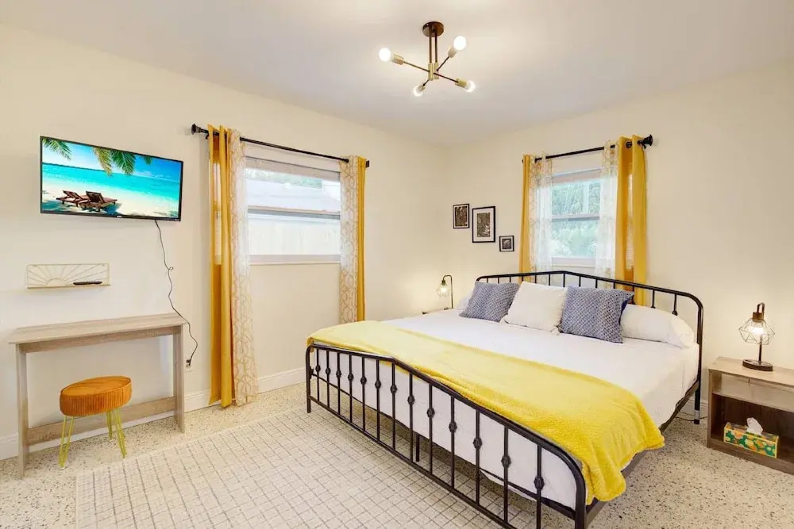 Palm Oasis 2 2 Serene Backyard Private Poolside