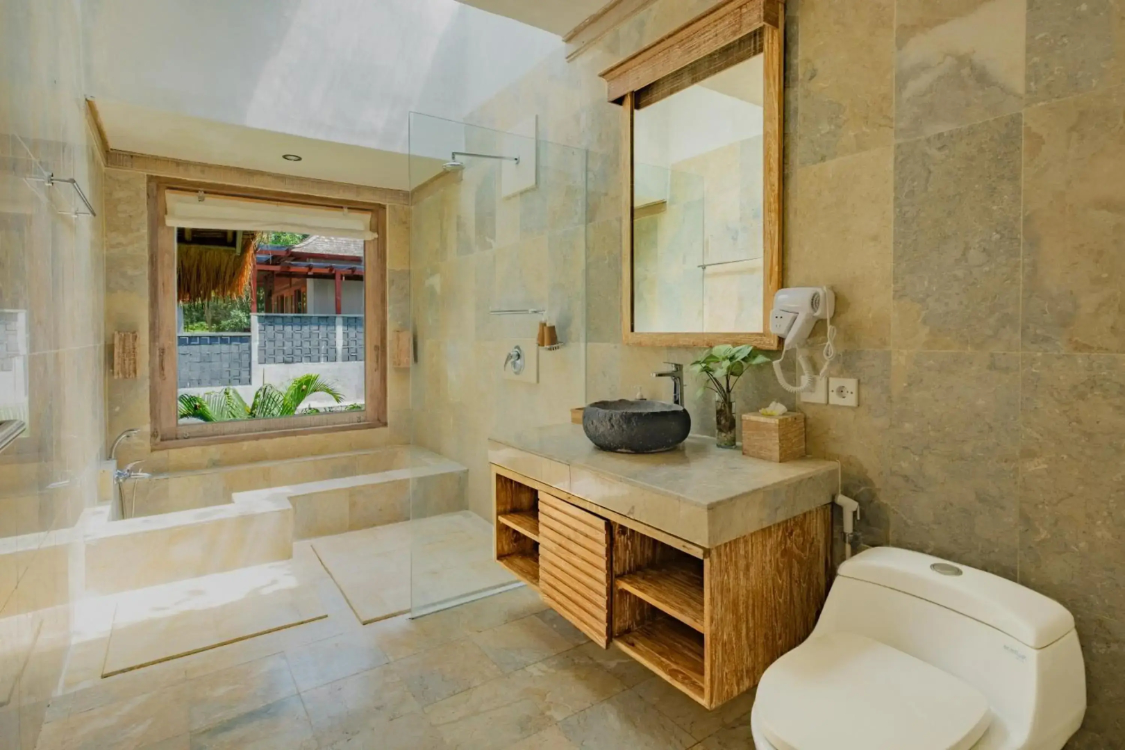 Отель The Kanjeng Resort Ubud