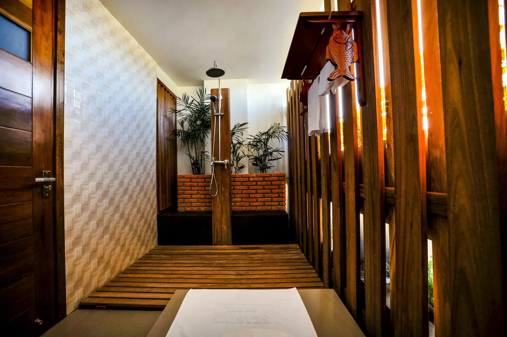 SeaSing Boutique Hotel