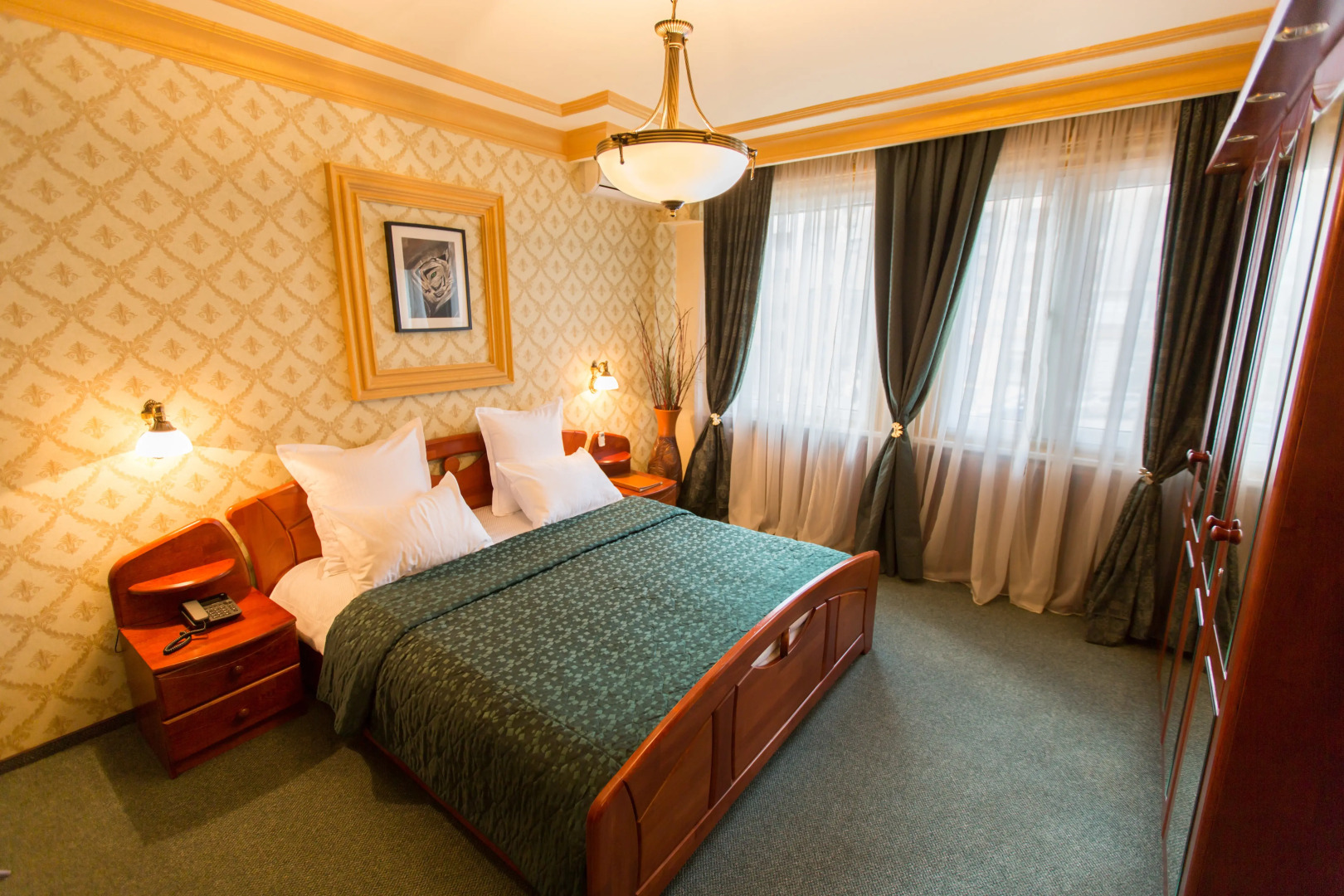 Bucharest Comfort Suites