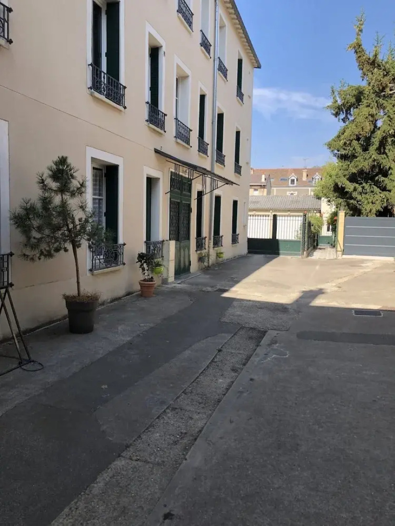 Fonty Cosy  Yard side ground floor