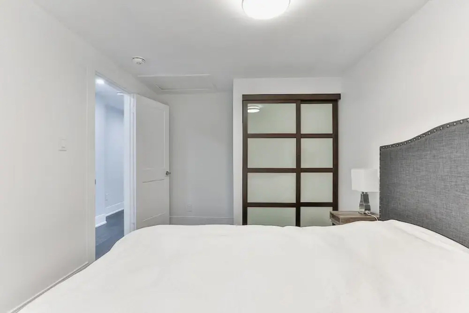 QuickStay - Classy 5brm House in Vaughan