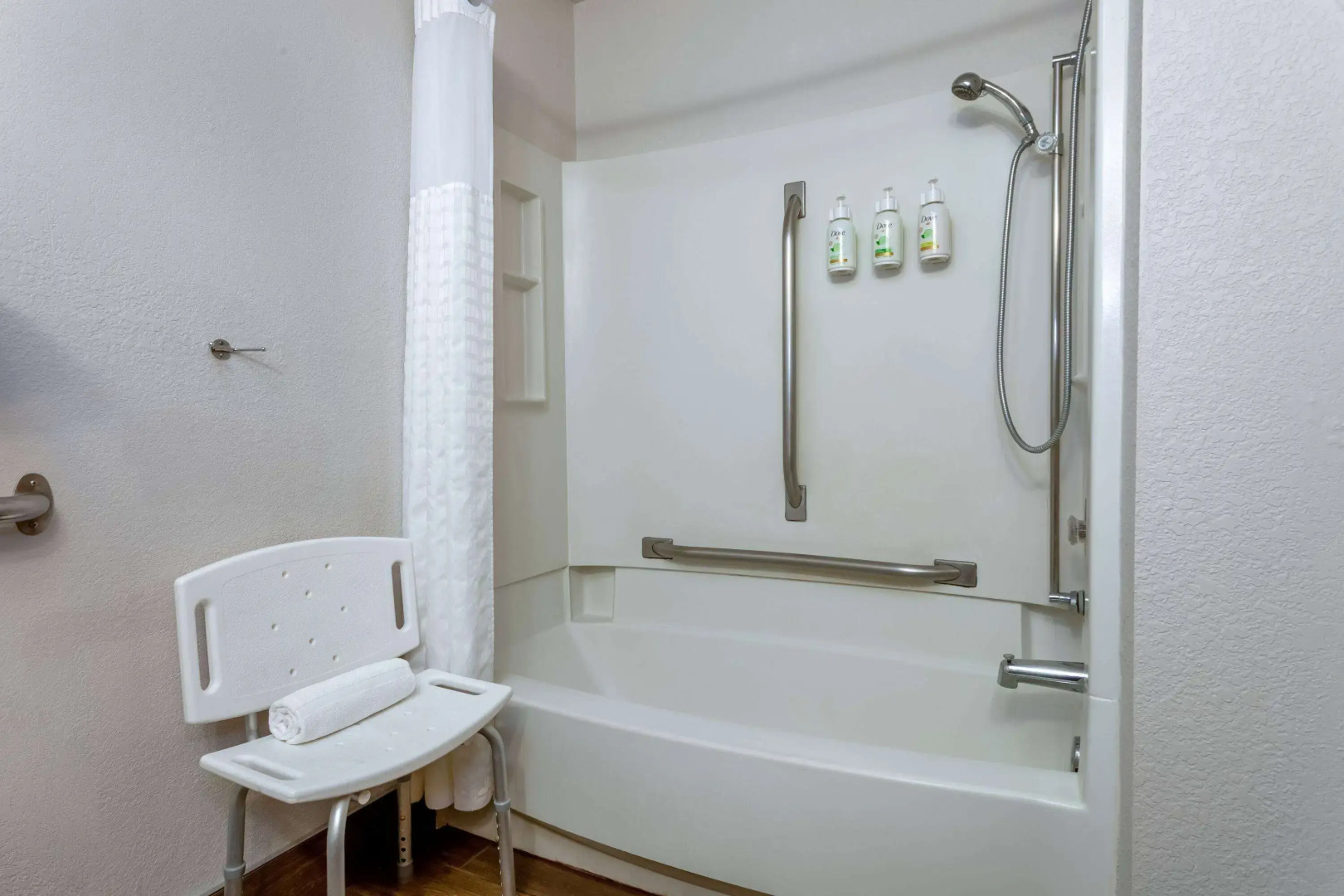 Super 8 by Wyndham Wausau