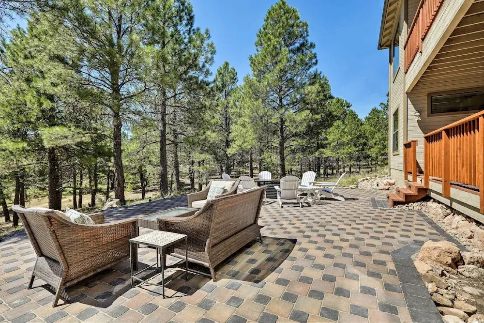 Spacious Flagstaff Home With Fire Pit & Game Room!