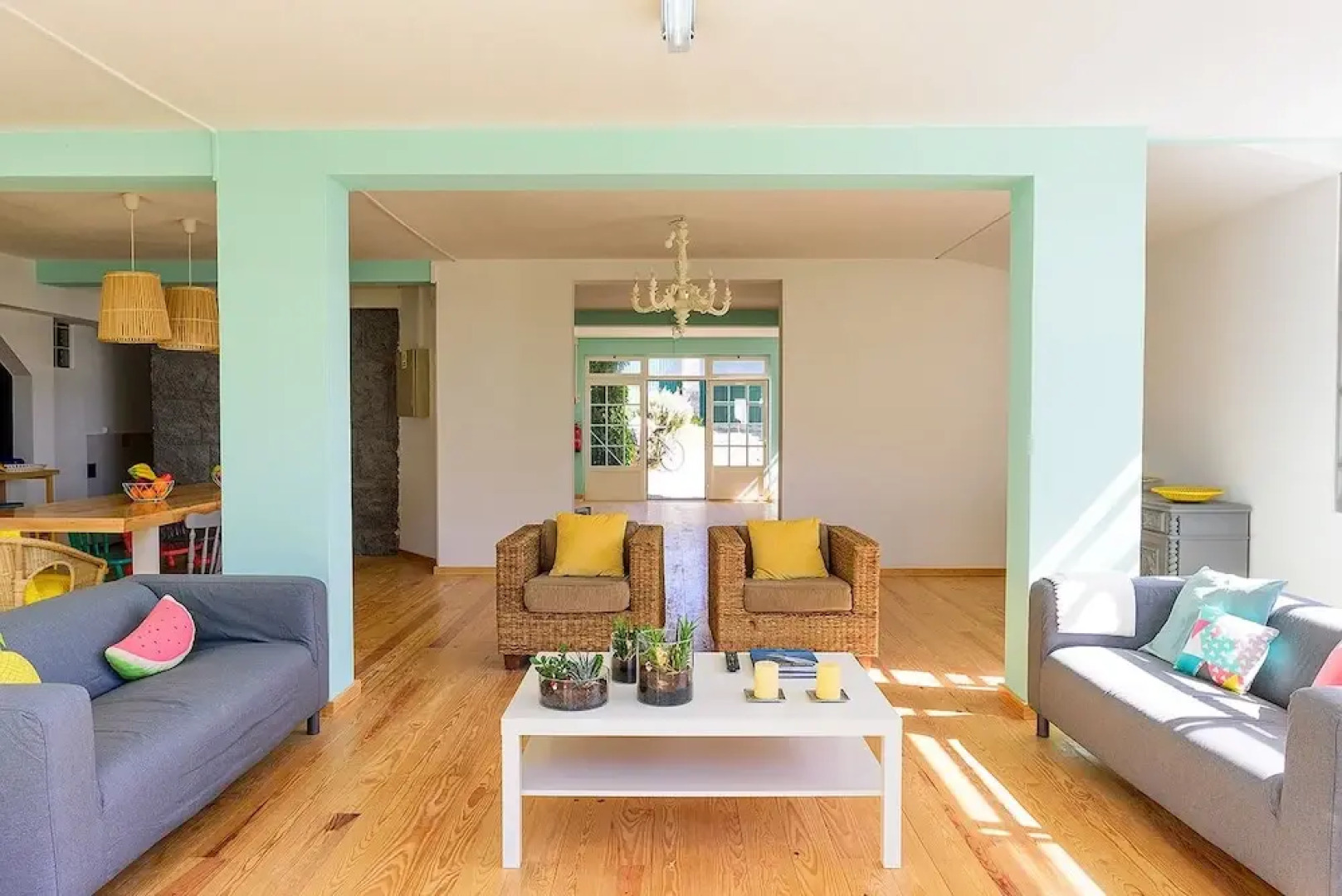 Byseacle - Lisbon Bike Surf Camp