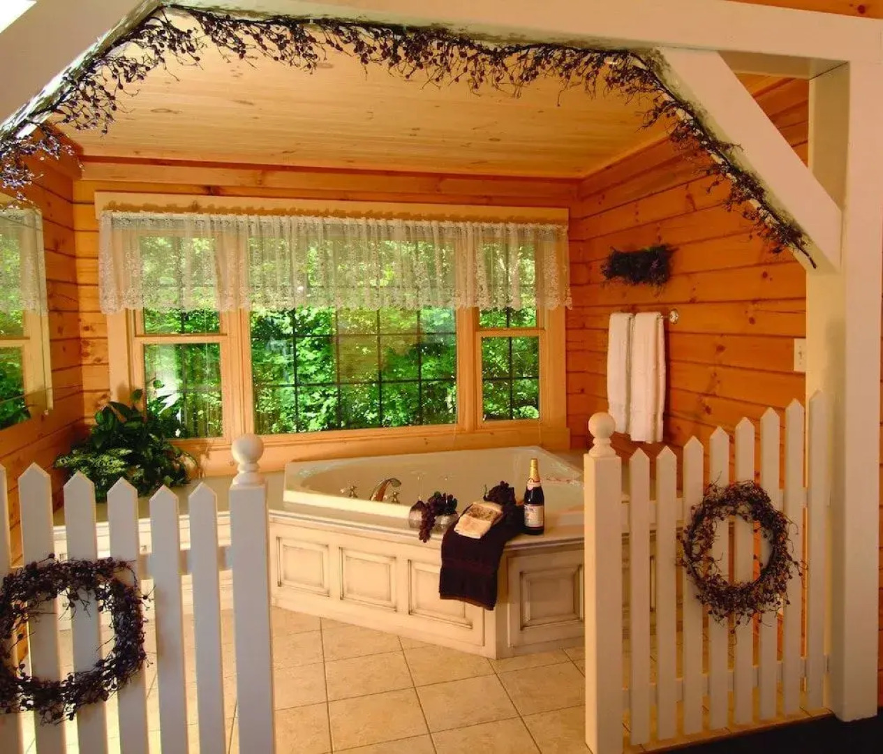 Cricket Hill Lodge & Cabins