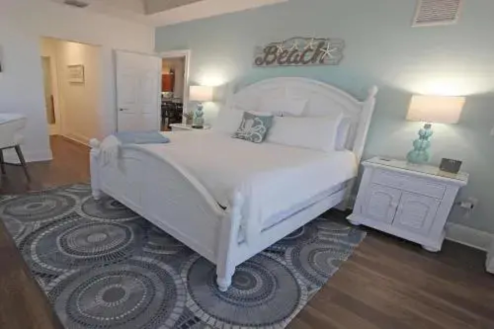 807 Harborview Grande